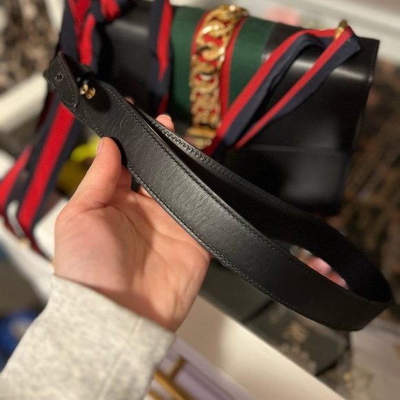 Gucci Sylvie Leather Shoulder Bag - Picture 14 of 16